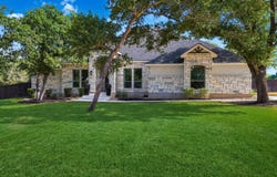 100 RANGER PT, Adkins, TX 78101