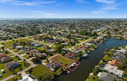 3022 SE 6th Avenue, Cape Coral, FL 33904