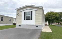 209 Ash St, Lockport, NY 14094