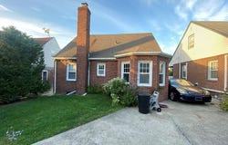 10 Purdy, Rockville Centre, NY 11570