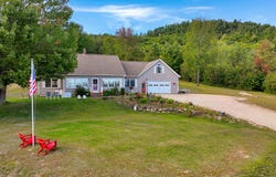 44 Mountain View Road, Mexico, ME 04224