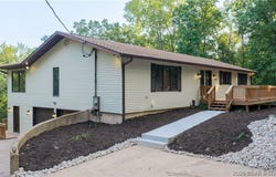 5 Hallie Drive, Kaiser, MO 65047