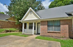 3250 Edenshire Lane, Horn Lake, MS 38637