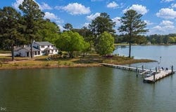 172 Aldebaran Road, Mathews, VA 23109