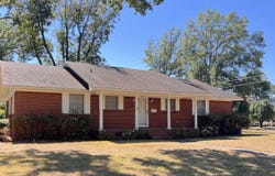 203 Pine Bluff Street, Malvern, AR 72104