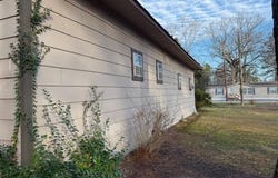 217 N Roy Street, DeWitt, AR 72042