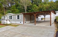 2321 W Copeland Drive, Powell, TN 37849
