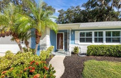 179 SUNSHINE DR, PALM HARBOR, FL 34684