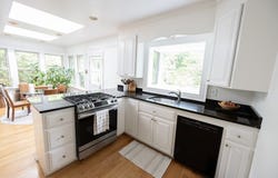 25 Milford St, Medway, MA 02053
