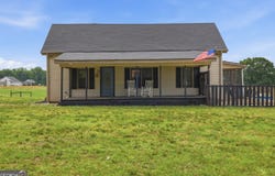 5525 Sandy Cross Road, Carnesville, GA 30521