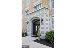 1525 N FRONT Street, HARRISBURG, PA 17102