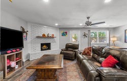 1100 S 27th Street, Rogers, AR 72758