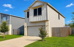 4207 Helena Dr., Laredo, TX 78046