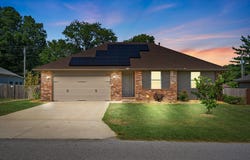 531 S Forest Lane, Republic, MO 65738