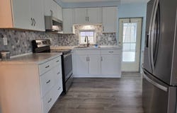80 Robin Ln, Englewood, FL 34223
