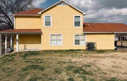 936 PORTER St, Memphis, TN 38126