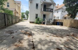 1447 Rosewood Avenue, Lakewood, OH 44107