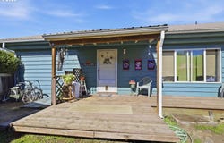 121 W C St, Springfield, OR 97477