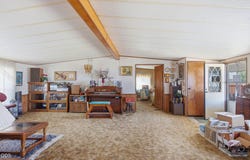 1405 Willow Lane, Grants Pass, OR 97527