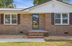109 E Walnut Street, Bladenboro, NC 28320