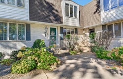 34 Woodhollow Drive, Schererville, IN 46375
