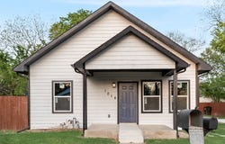 1014 Trinity Street, Cleburne, TX 76031