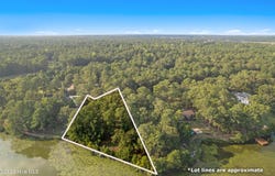 3581 Lake Shore Drive SW, Shallotte, NC 28470