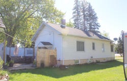 1731 E 8th St, Superior, WI 54880