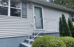 2012 Louis Drive, Stroudsburg, PA 18360