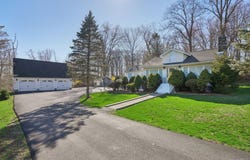 17 Pine Hill Road, Highland Mills, NY 10930