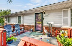 1004 NE 60th Terrace, Gladstone, MO 64118