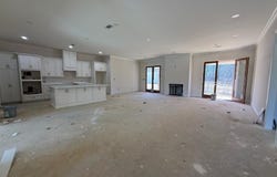 2820 S Villa Dr, Tupelo, MS 38804