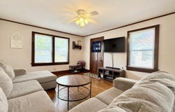 714 S Lafayette Ave, Chanute, KS 66720