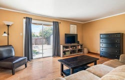 1239 Janet Way, Santa Rosa, CA 95405