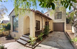 685 Oberlin Ave, Kensington, CA 94708