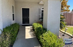 2771 E Waterford, Fresno, CA 93720