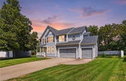 1003 Colonial Drive, Pleasant Hill, MO 64080