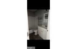 428 WILLOW Turn, MOUNT LAUREL, NJ 08054