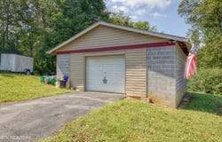 8820 Trout Rd, Mascot, TN 37806