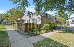 33693 Bayview Drive, Chesterfield, MI 48047