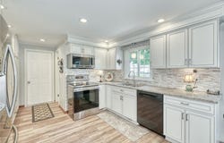 25 Rosscommon Crescent, Fairport, NY 14450