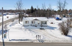 316 E Main, Hale, MI 48739