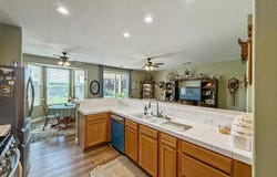 2811 Walton Avenue, Sanger, CA 93657