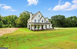 95 Old Town Road, Dacula, GA 30019