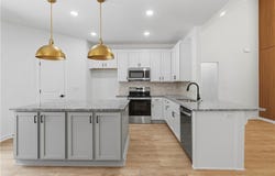 98 Selkirk Drive, Bella Vista, AR 72715