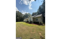 4402 Nub Garland Road, Toccoa, GA 30577