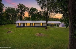 571 Goodfield Rd, Decatur, TN 37322