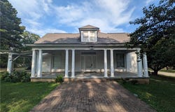 602 Avenue 2 NE, Atkins, AR 72823