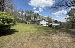 15250 Wild Cherry Lane, Eminence, MO 65466