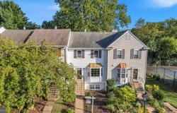 13743 FLOWING BROOK Court, CHANTILLY, VA 20151